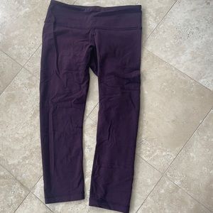 Lululemon Maroon Cropped Leggings